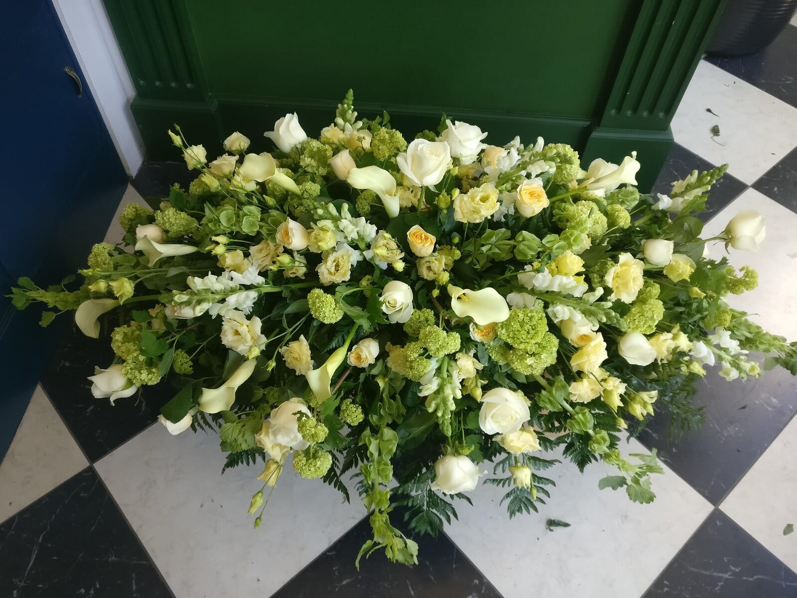 Chichester Funeral Flowers Hedge Rose