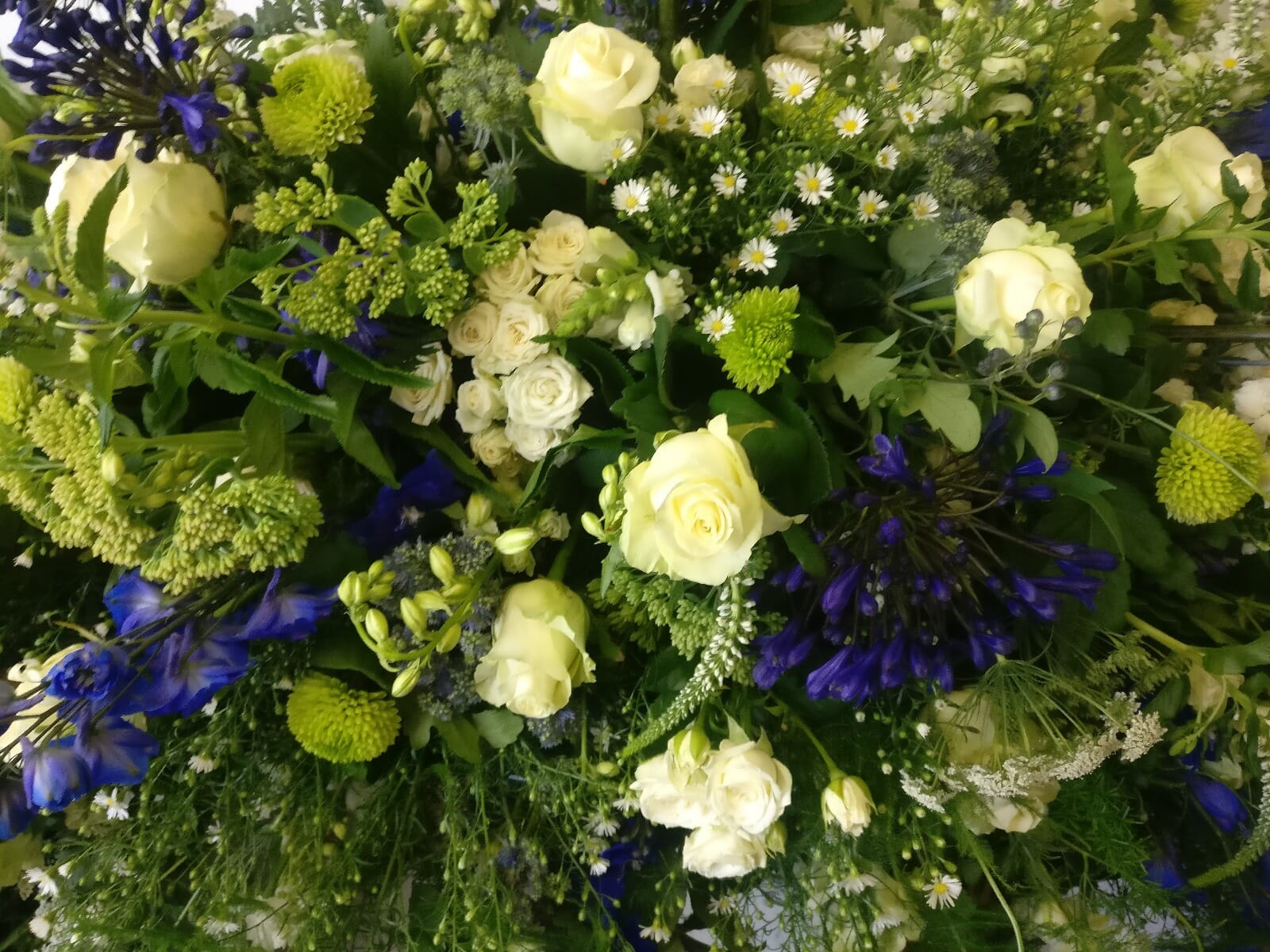 Chichester Funeral Flowers Hedge Rose